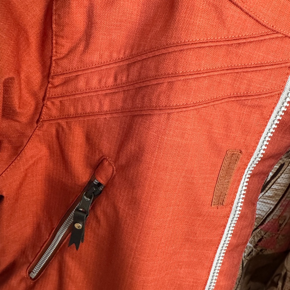 Women’s Volcom Rust Jacket - Picture 10 of 12